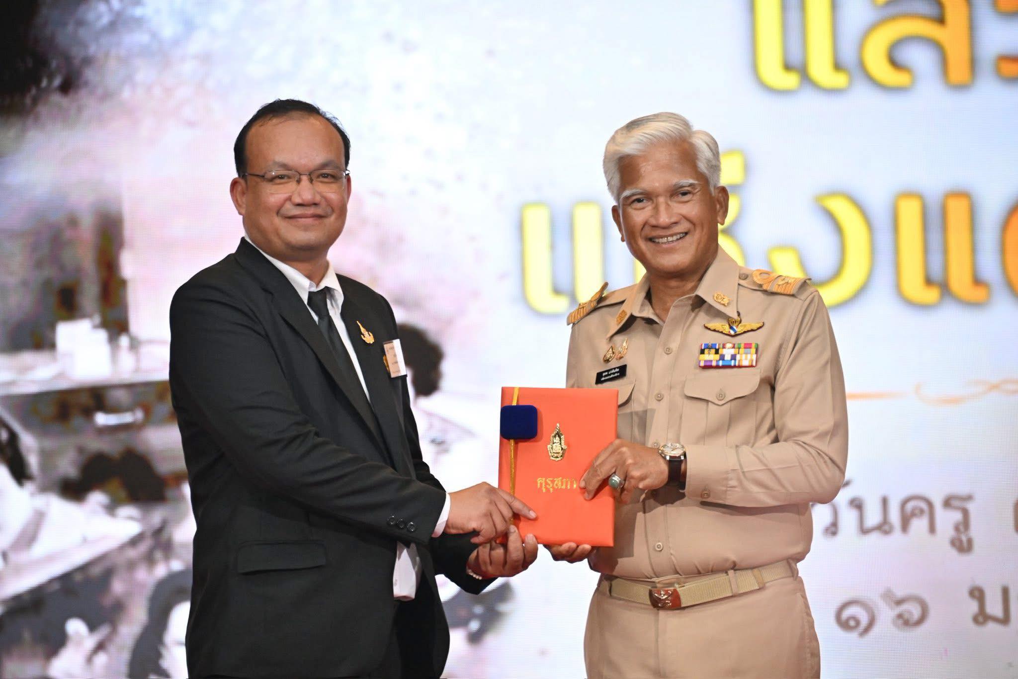 616830216 759140903886116 7971289829200565233 n