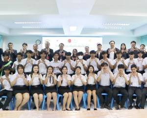 โครงการทุนนวัตกรรมสายอาชีพชั้นสูง 