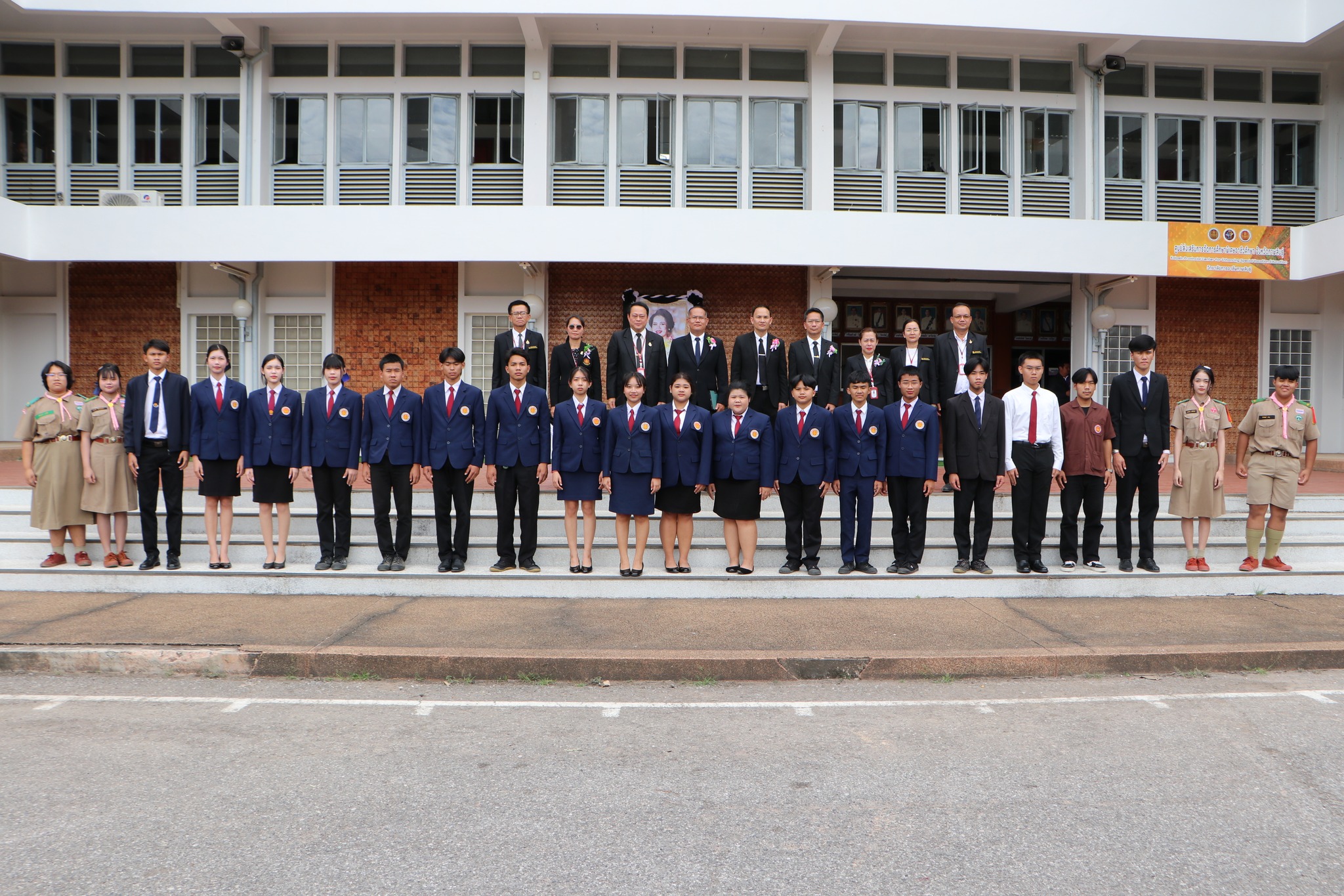 574487592 705970385869835 8906917974976470084 n