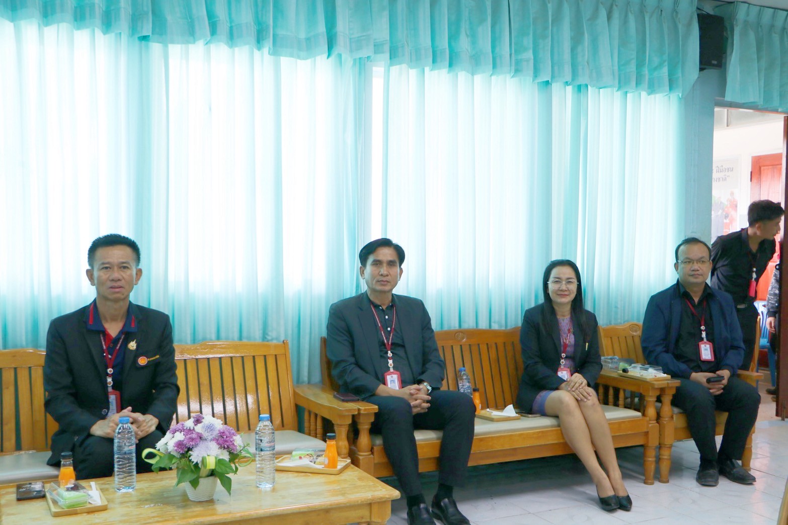 LINE ALBUM 261168 1 251126 6