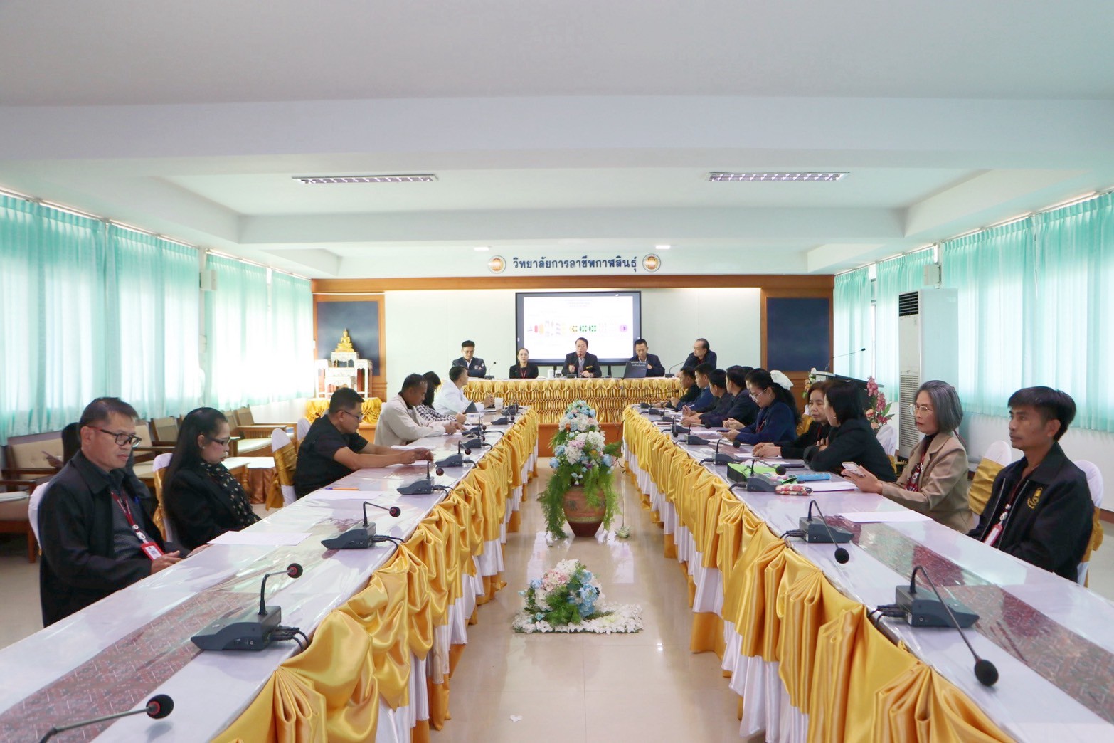 LINE ALBUM 7169 260107 11